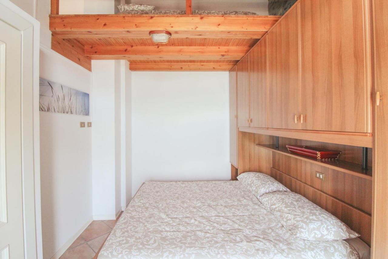 La Casa Del Porto Lägenhet Domaso Exteriör bild