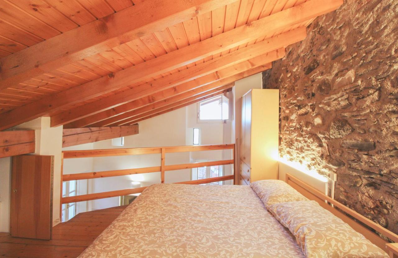 La Casa Del Porto Lägenhet Domaso Exteriör bild